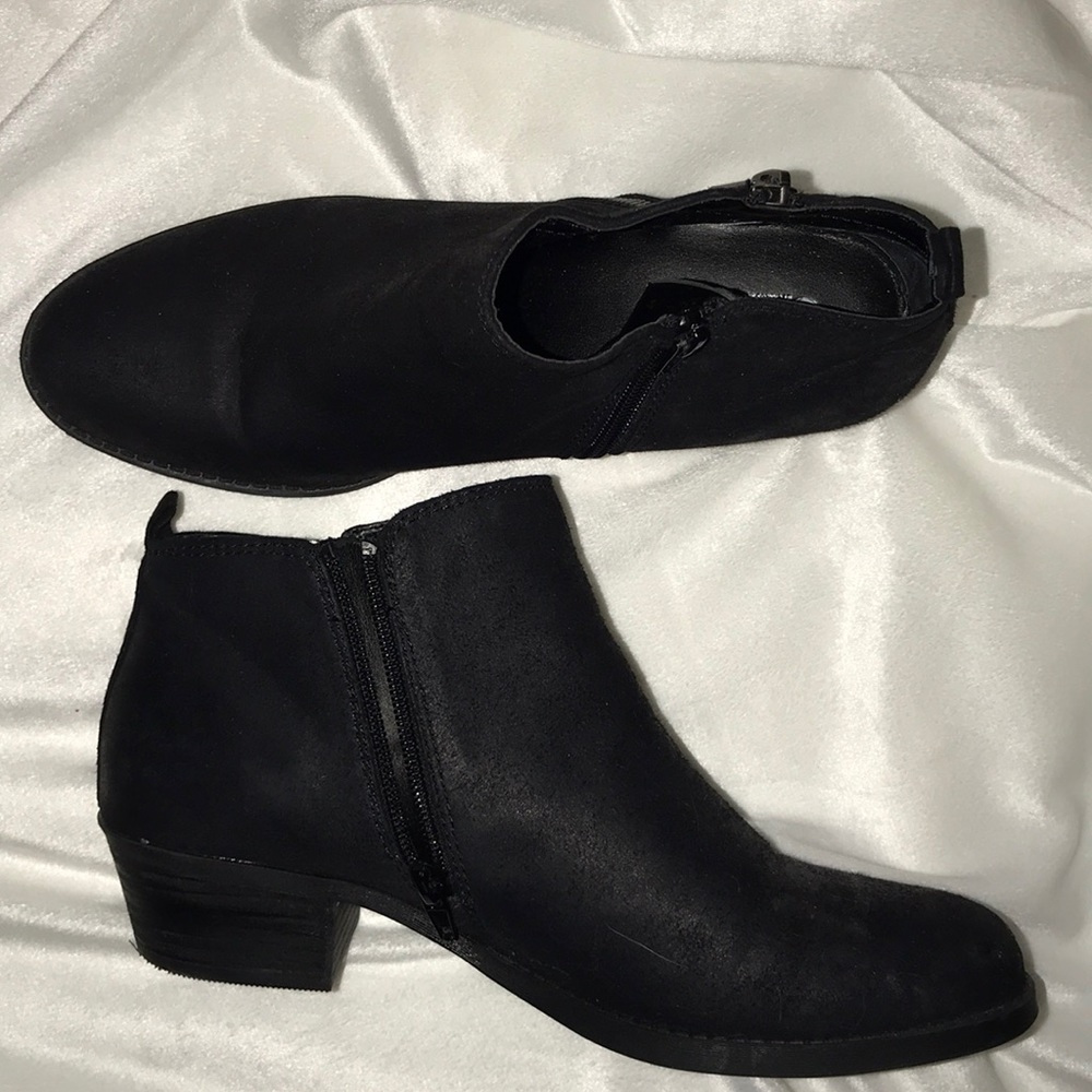 Ankle boots